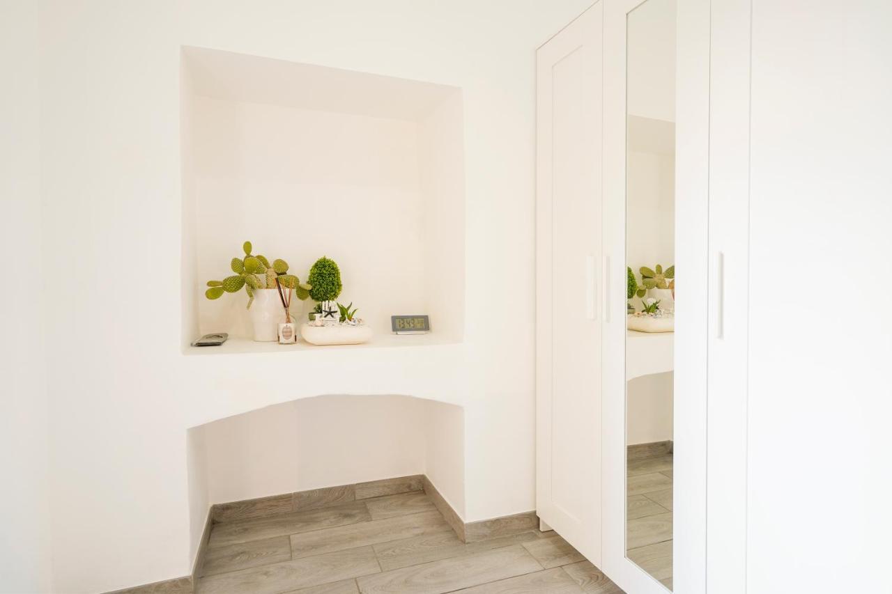 I 20 Archi Apartments Монополи Екстериор снимка